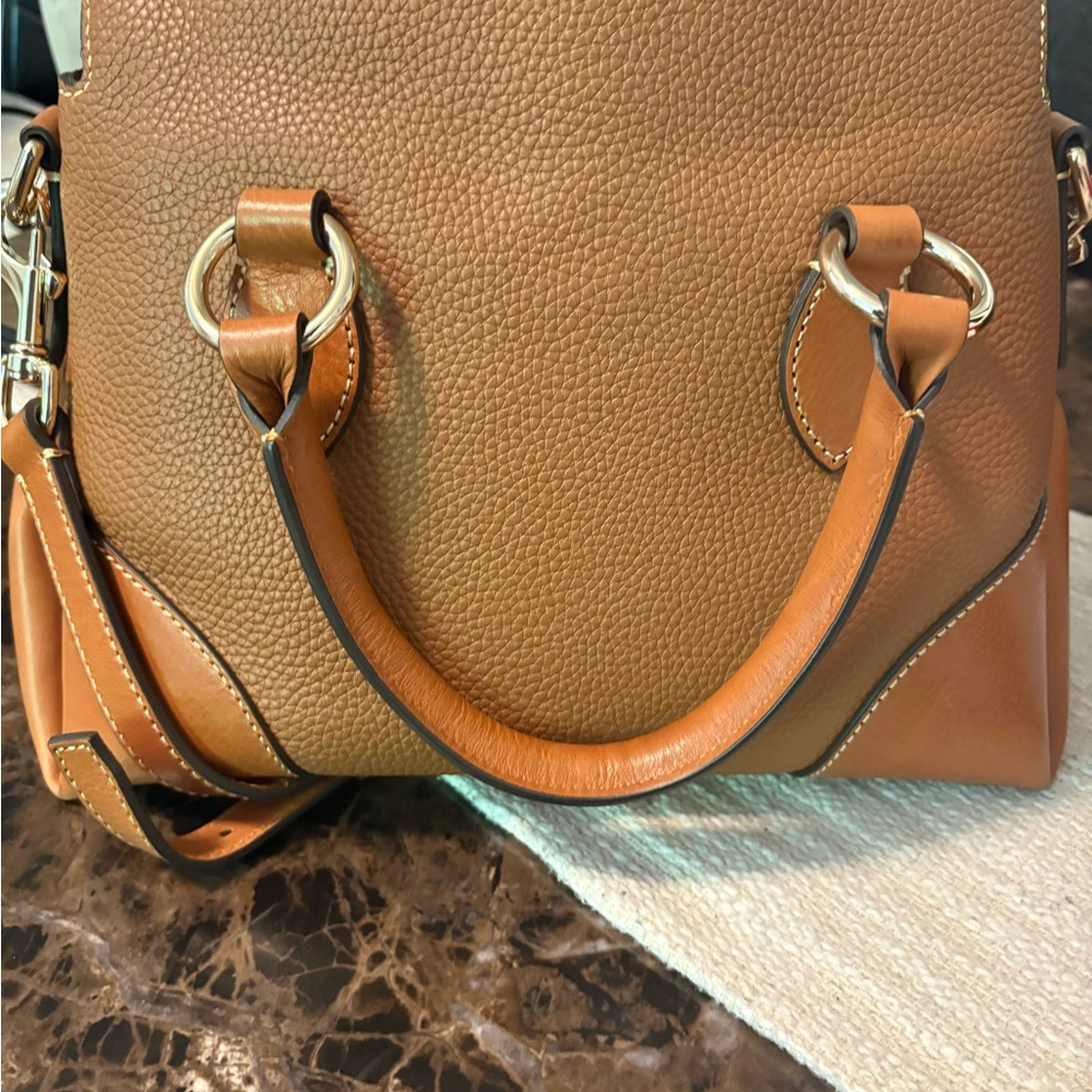 Dooney & Bourke pebble leather w/ Florentine trim 30 satchel - Picture 5 of 5